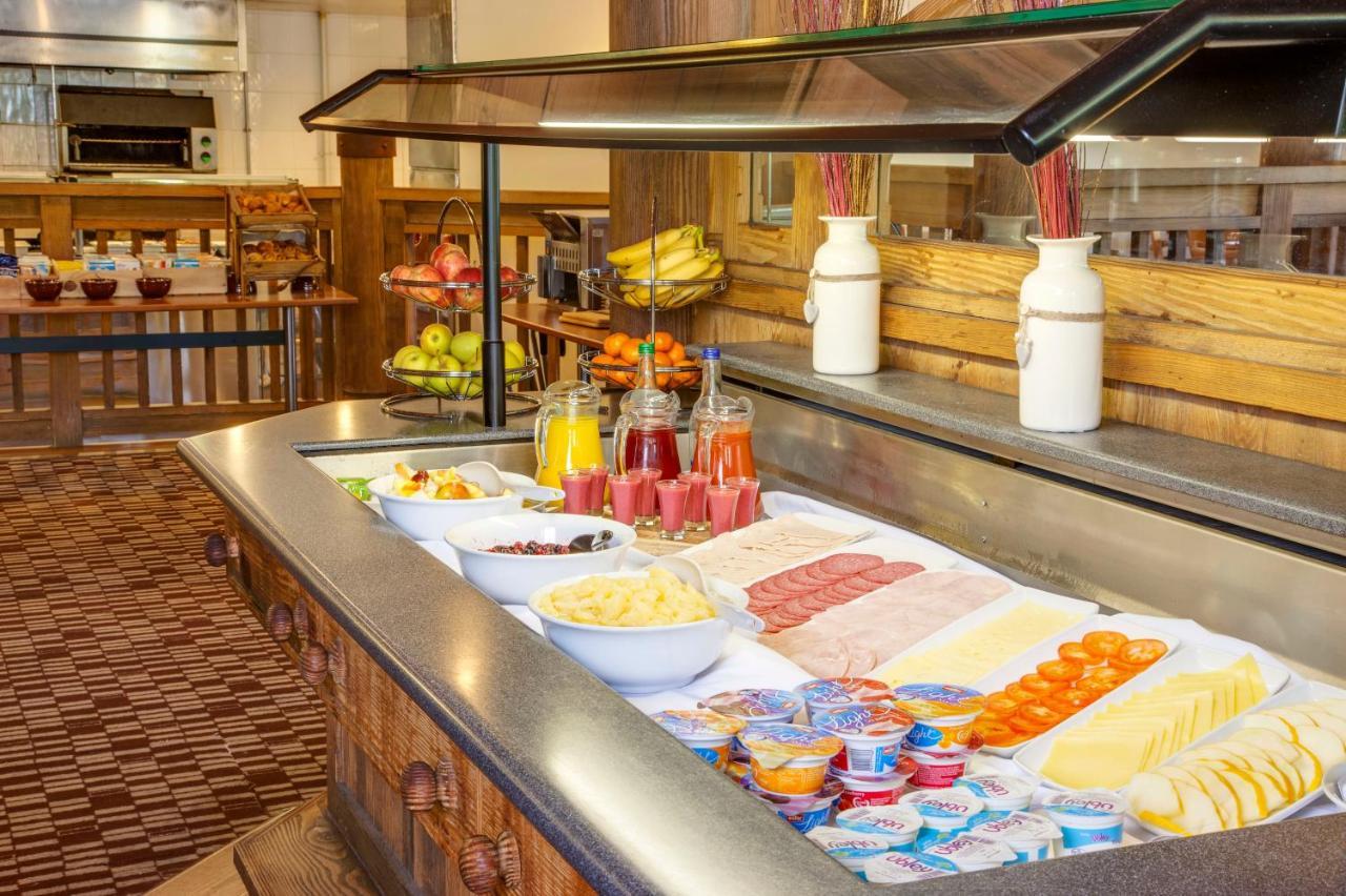 Holiday Inn Colchester By Ihg Εξωτερικό φωτογραφία