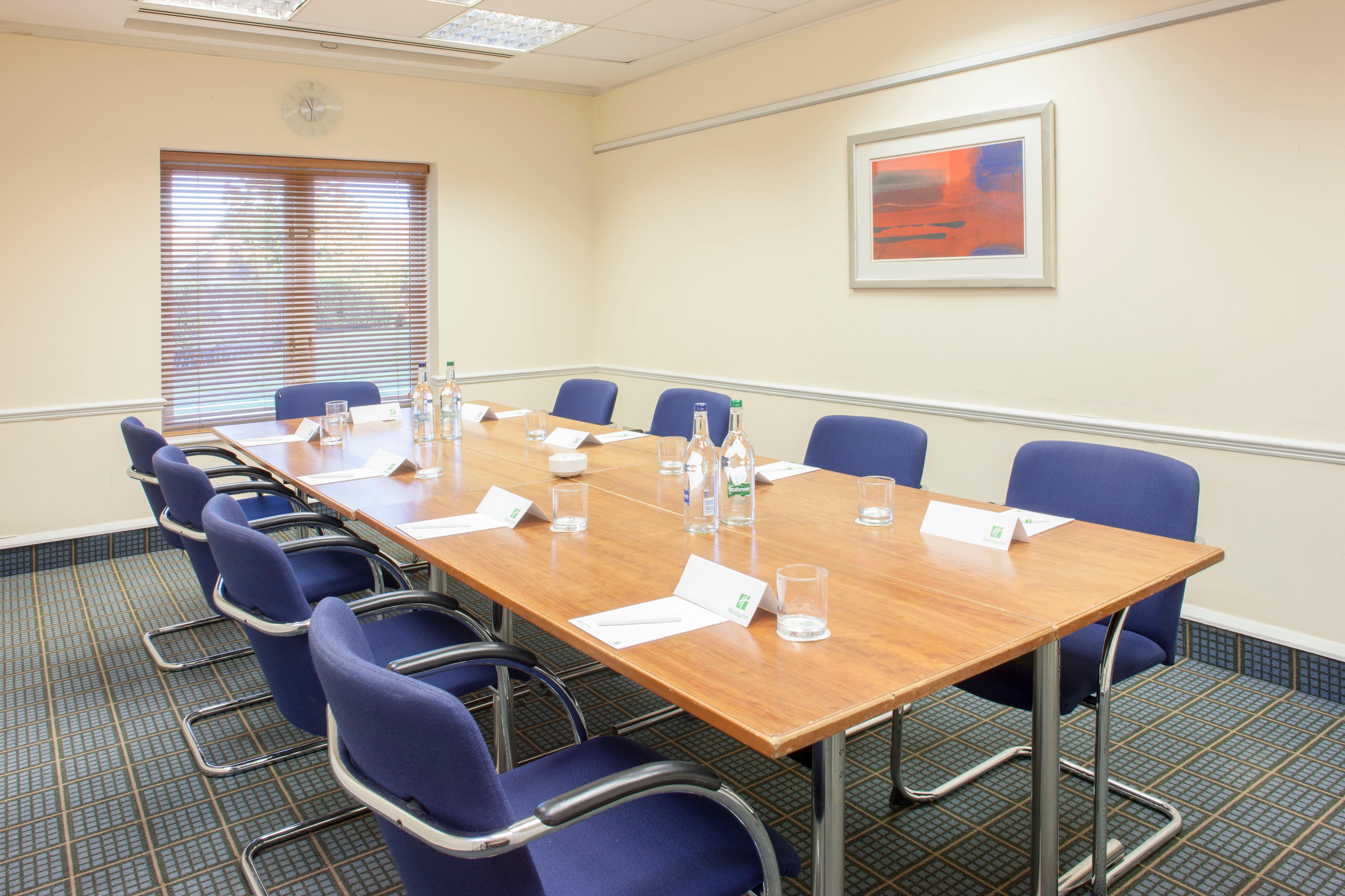 Holiday Inn Colchester By Ihg Εξωτερικό φωτογραφία