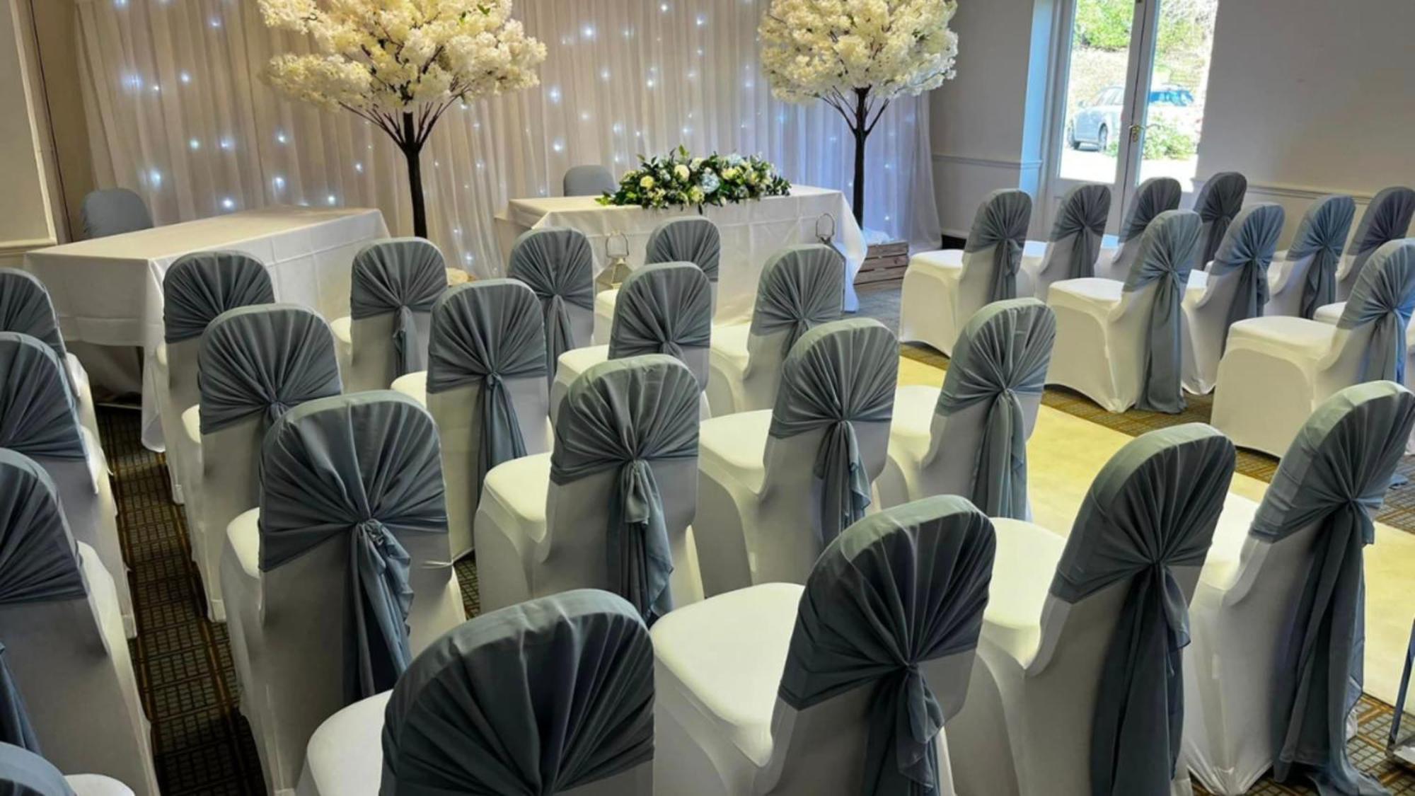 Holiday Inn Colchester By Ihg Εξωτερικό φωτογραφία