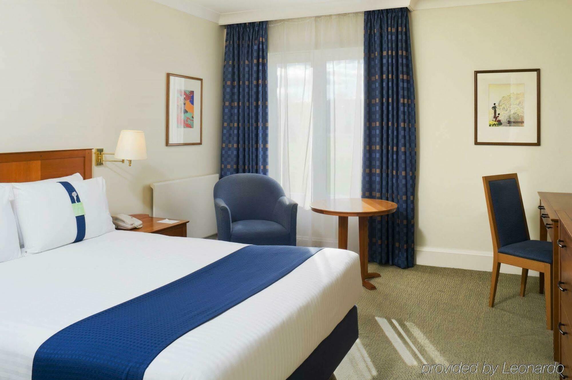 Holiday Inn Colchester By Ihg Εξωτερικό φωτογραφία